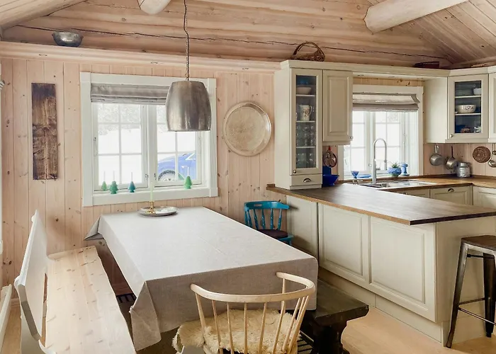 Feriehus Log With Modern Solutions *