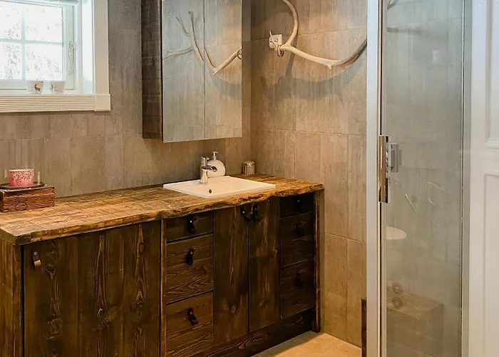 Log With Modern Solutions Feriehus Uvdal